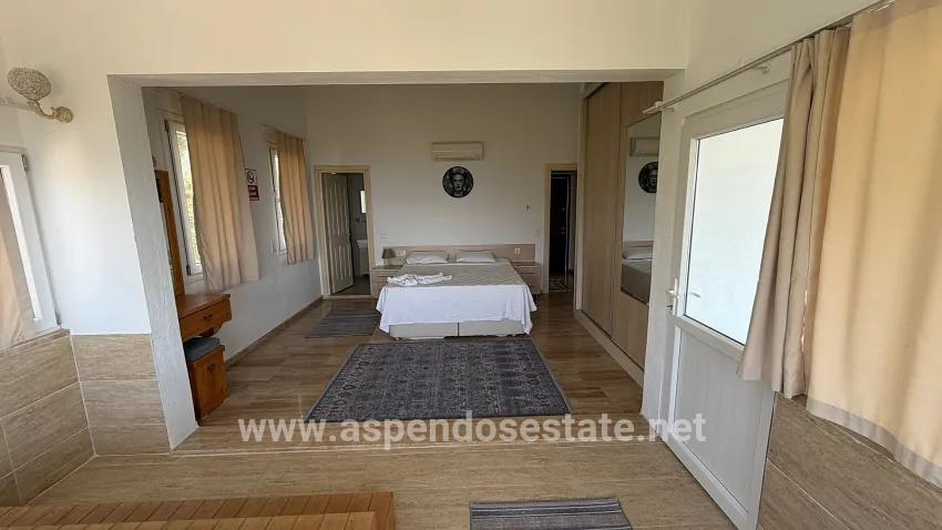 4+1-Zimmer Villa Zu verkaufen in Gökbel Bz. Ortaca - 992 m²