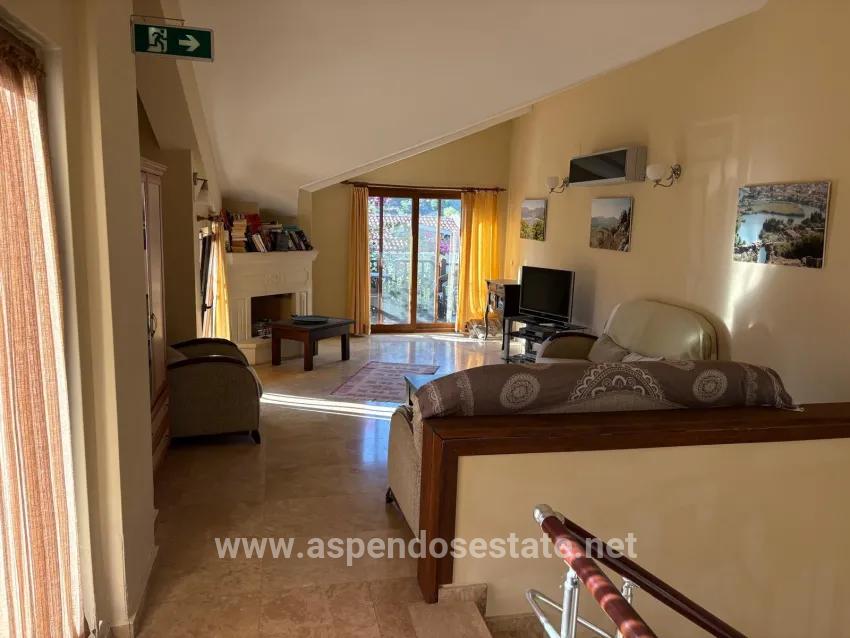 4+2-Zimmer Villa Zu verkaufen in Dalyan Bz. Ortaca - 200 m²