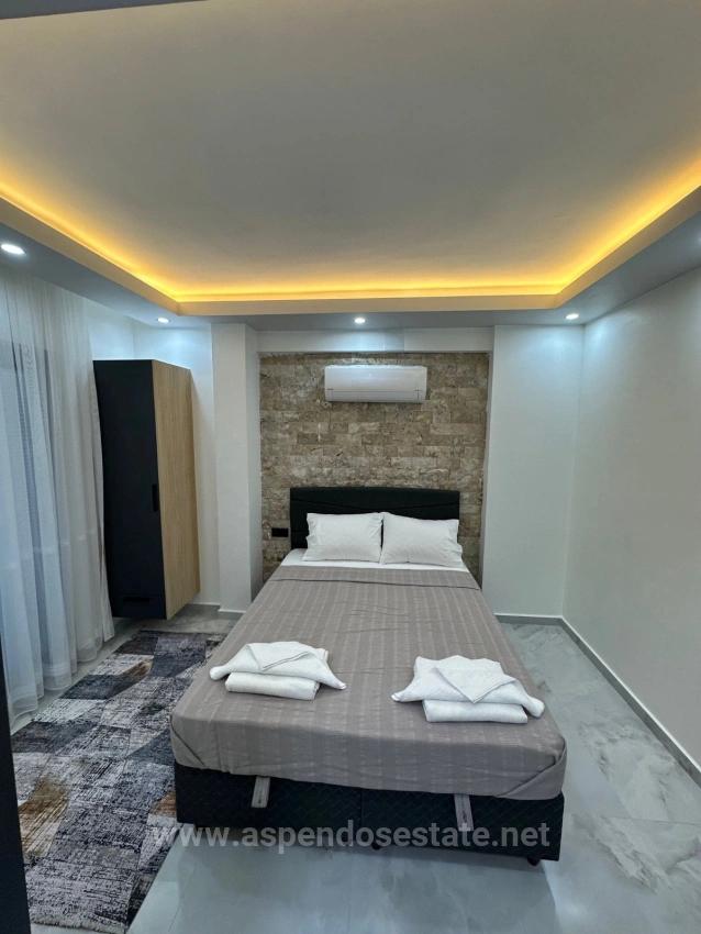 4+1 Villa Zum Verkauf In Eskiköy, Gelegen Auf Einem 14.136 M² Großen Grundstück