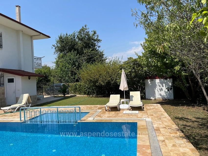 Eckgrundstück, 600 M², 3+1 Villa In Dalyan Zu Verkaufen.