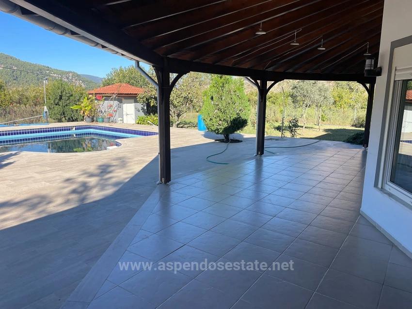 4+2 Villa Zum Verkauf Auf Einem 6000 M² Großen Grundstück In Dalyan Gülpınar