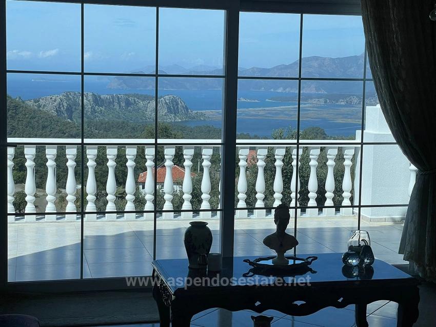 Vip-Villa In Gökbel Zu Verkaufen, Auf Einem 5000 M² Großen Grundstück Mit Freiem Meerblick.