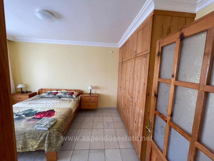 5+2-Zimmer-Villa In Çandır Mit Meer- Und Seeblick Zu Verkaufen