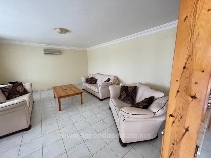 5+2-Zimmer-Villa In Çandır Mit Meer- Und Seeblick Zu Verkaufen