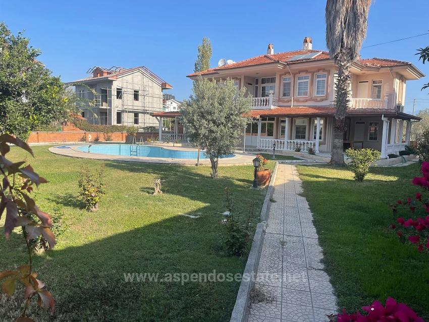 4+1 Villa Zum Verkauf Auf Einem 1000 M² Großen Grundstück In Dalyan