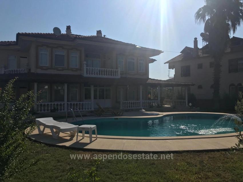 4+1 Villa Zum Verkauf Auf Einem 1000 M² Großen Grundstück In Dalyan