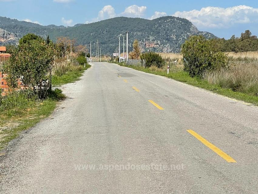 19.600 M² Großes Grundstück Zum Verkauf, Direkt An Der Straße Dalyan Iztuzu Beach Gelegen.