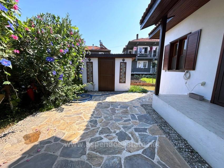 Villa Zum Verkauf Auf Einem 600 M² Großen Grundstück In Dalyan Arıkbaşı