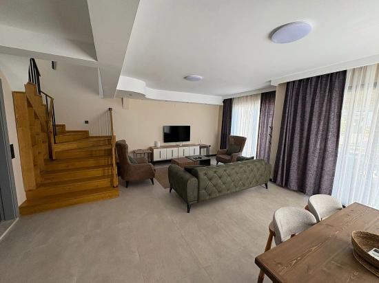 4+1 Villa Zum Verkauf In Gülpınar, Dalyan