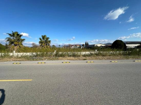 5.111 M² Großes Gewerbe- Und Wohngrundstück Zum Verkauf, Direkt An Der Hauptstraße In Dalyan Gelegen