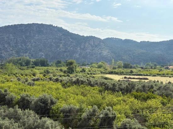 In Çandır Mit Meeres- Und Seeblick 1.721m2 Verkaufsfeld