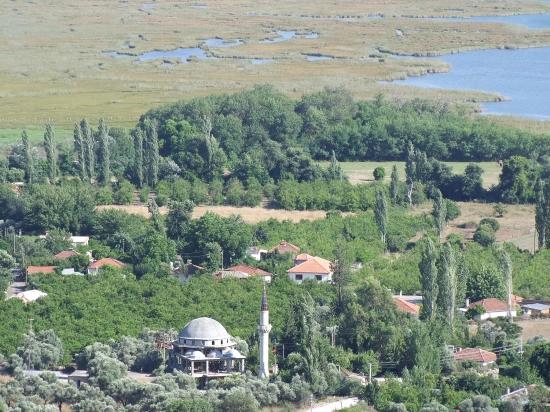 1252m2 Grundstück Zum Verkauf Mit Seeblick In Çandır