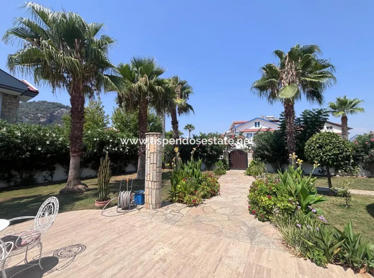 5 1 Villa Zum Verkauf In Dalyan Maraş Für 980M2 Grundstück An Der Ecke