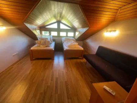 4 2 Villen Zum Verkauf Auf Einem Grundstück Von 6000M2 In Dalyan Gulpinar