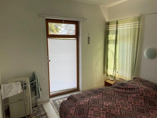 Freistehendes, Eingeschossiges Haus Auf Einem 2882 M² Großen Grundstück In Eskiköy Zu Verkaufen.