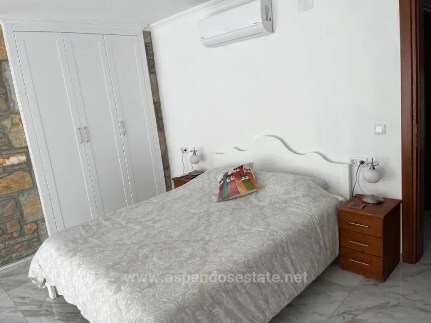 Dalyan In Arıkbaşı 4+1 For Sale Villa