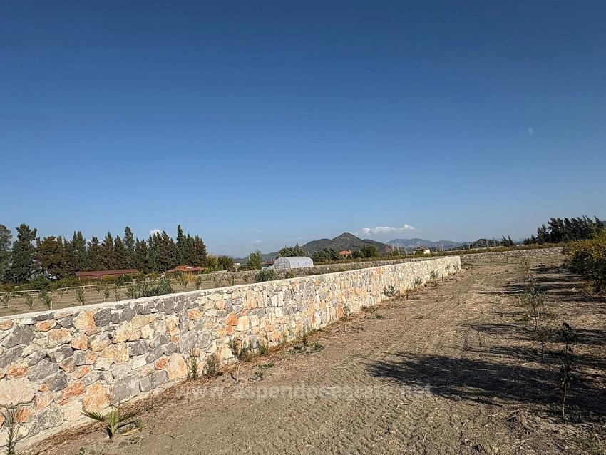 19,663 M² Farm Land And House In Eskiköy