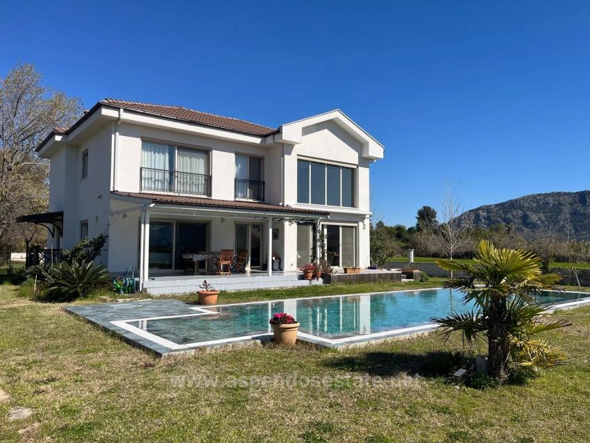 3+1 Villa For Sale On A 5000M2 Plot In Dalyan