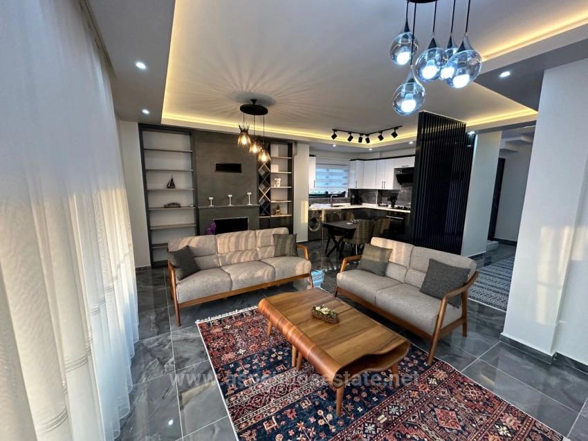4+1 Villa For Sale In Eskiköy, Located In A 14,136 M2 Field