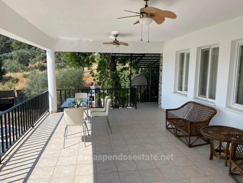 5+2 Villa For Sale In Çandır With Sea And Lake View