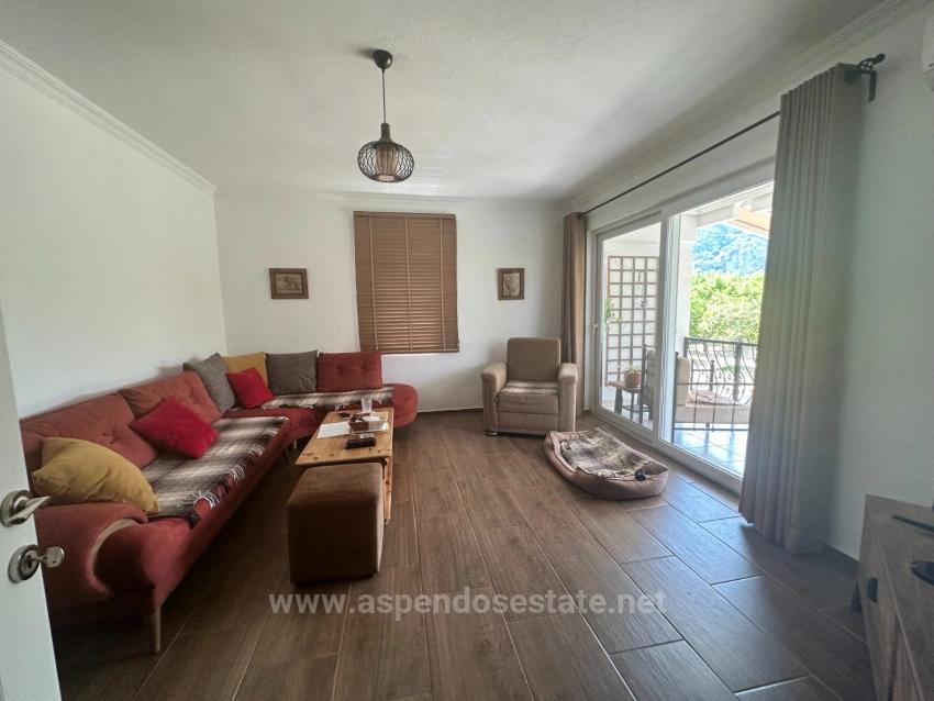 3+1 Villa For Sale On A 1151M2 Plot In Okçular