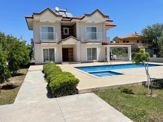 4+1 Villa For Sale On A 579M2 Plot In Dalyan Gülpınar