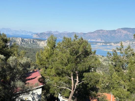 1000m2 Land For Sale With Sea View In Gökbel Village Residential Area