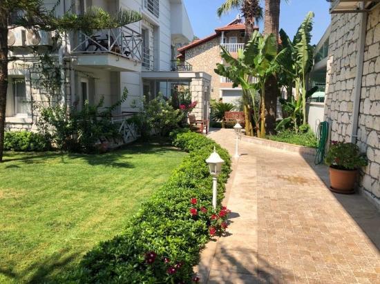 17 Room Boutique Hotel For Sale In Dalyan
