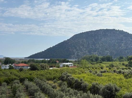 In Çandır, 1.721M2 Land For Sale With Sea And Lake View