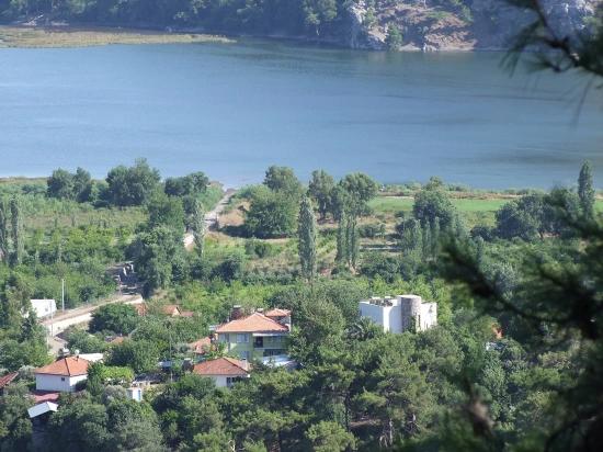 1252m2 Land For Sale With Lake View In Çandır