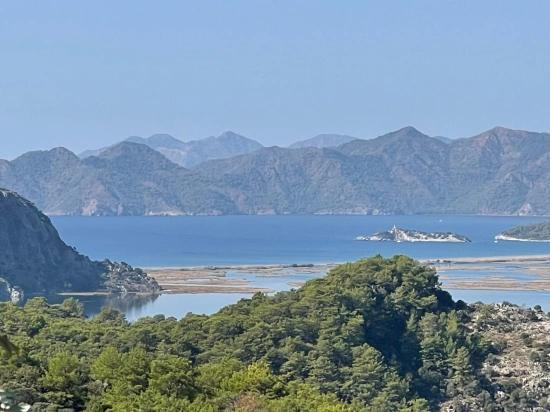 3514M2 Land For Sale With Full Sea View In Gökbel