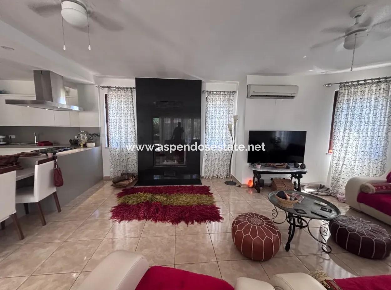 5 1 Villa For Sale In Dalyan Maraş For 980M2 Plot On The Corner