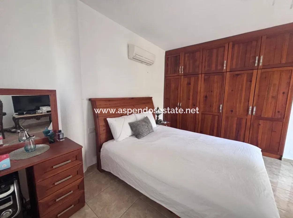 5 1 Villa For Sale In Dalyan Maraş For 980M2 Plot On The Corner