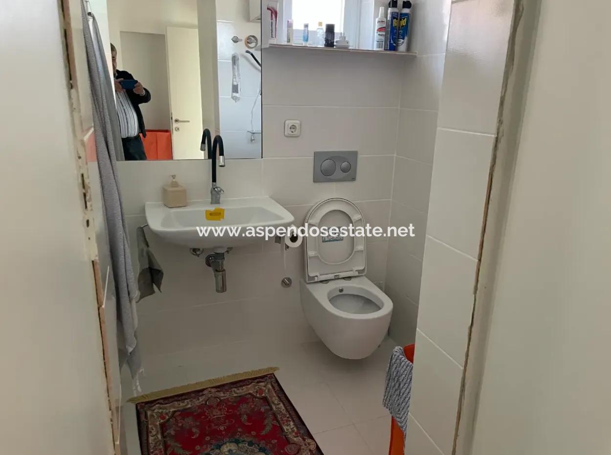 Single Storey House For Sale In A Plot Of 2882 M2 In Eskikoy