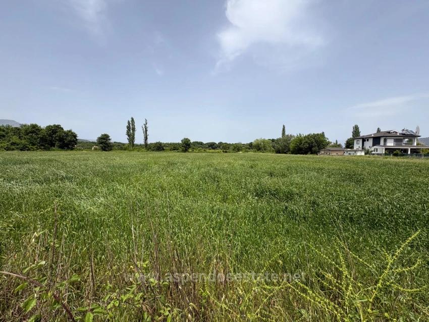 Земля 2390M2 На Продажу В Окчулар, Мармарис