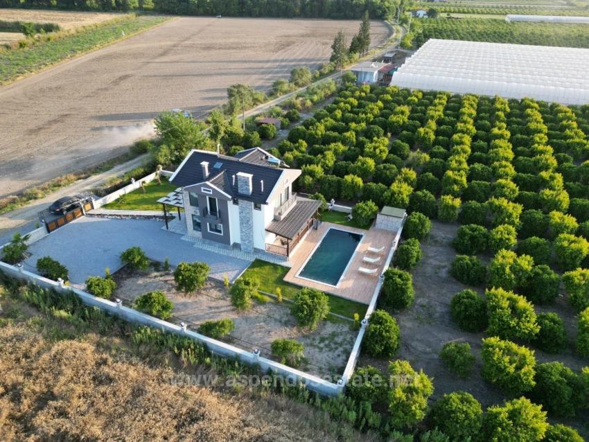 Вилла 4+1 На Продажу В Эскикёе, Расположенная На Участке Площадью 14 136 М2