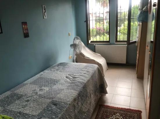 в центре Dalyan внутри участка 300m2 вилла 3+1 на продажу