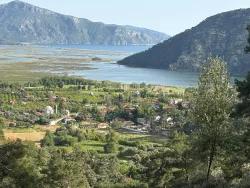 Для продажи Поле в Çandır Köyceğiz - Под Поле застройку - 1.252 m²