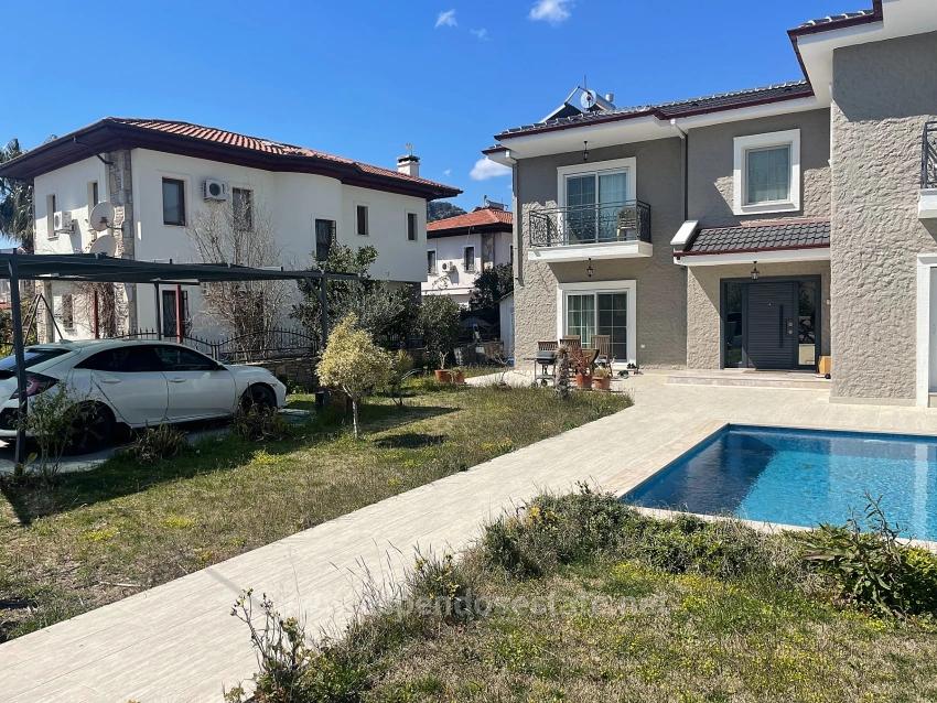 Dalyan Gülpınar'da 514M2 Arsa İçinde Satılık Villa