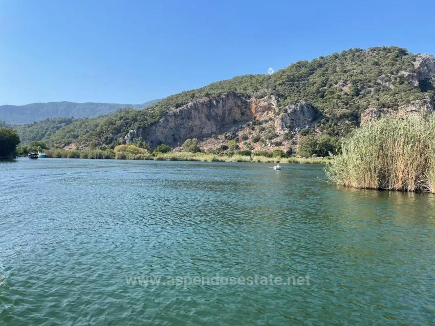 Çandır'da Kanala Sıfır 2765M2 Satılık Müstakil Ev