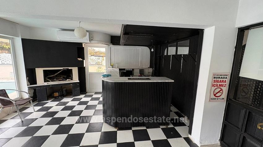 Dalyan'da 30 Odalı Kanala Yakın Satılık Otel