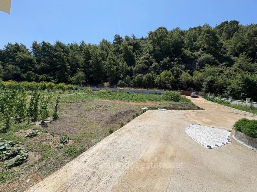 Dalyan Karadağ Mevkiinde 2500M2 Tarla İçerisinde 120M2 Müstakil Ahşap Ev