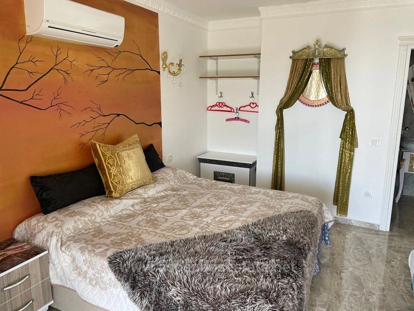 Gökbel'de Full Deniz Manzaralı 5000M2 Arsa İçerisinde Satılık Vıp Villa