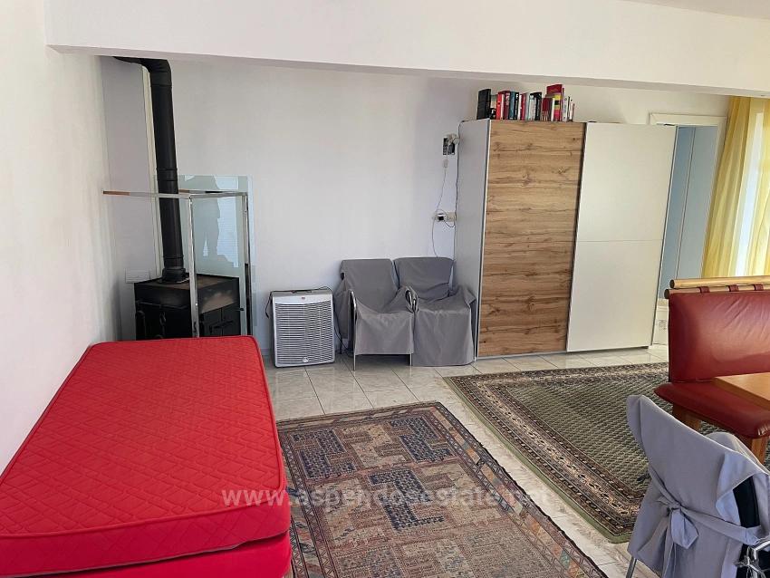 Eskiköy'de 2882 M2 Arsa İçerisinde Müstakil Satılık Tek Katlı Ev