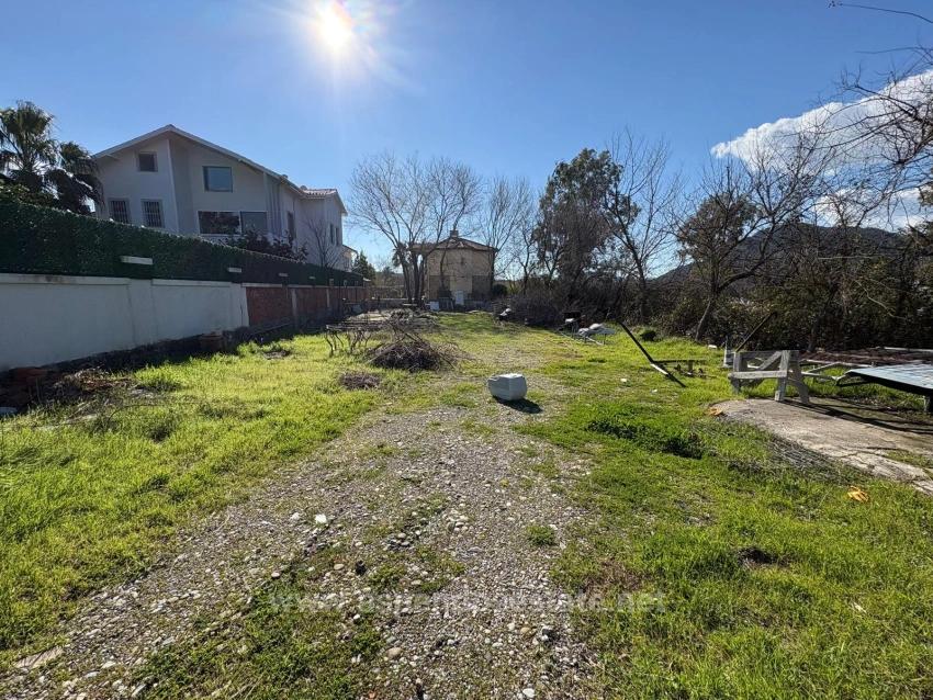 Dalyan'da 550M2 %15+30 İmarlı Satılık Arsa