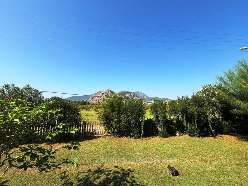 Dalyan Arıkbaşı'nda 600M2 Arsa İçerisinde Satılık Villa