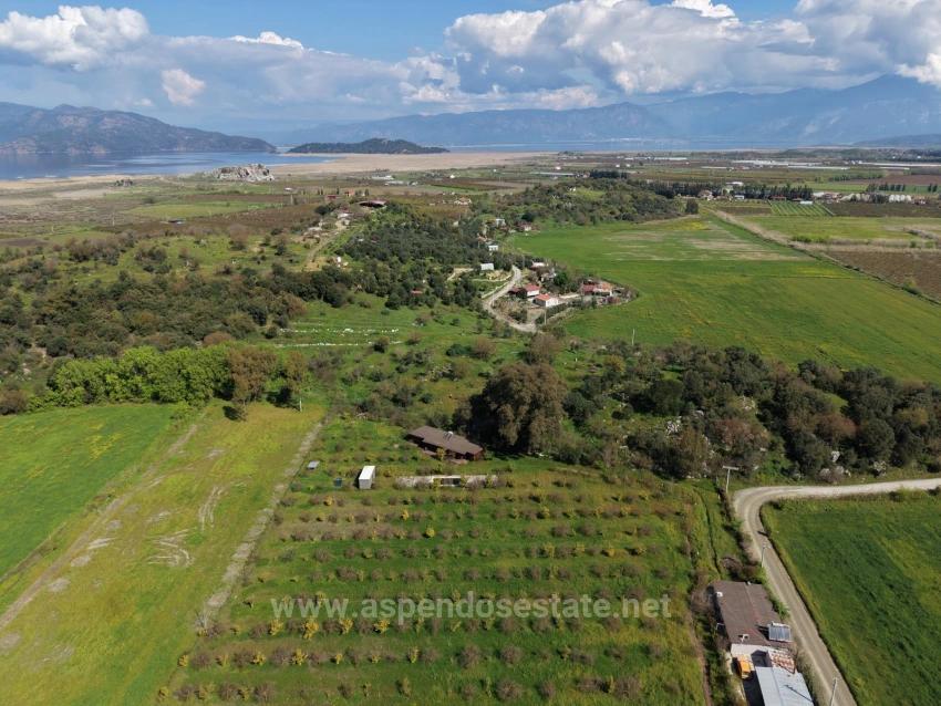 Eskiköy'de 11,000M2 Arsa İçinde Turizm Amaçlı İşletme Satılık