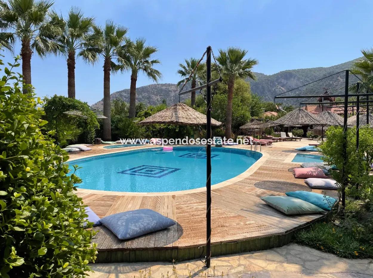 Dalyanda 7,500 M2 Arsa İçinde 19 Odalı Satılık Otel