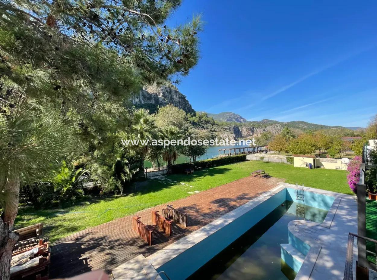 Dalyan Gülpınar'da 75M2 Kanala Sıfır Satılık Dubleks Apart