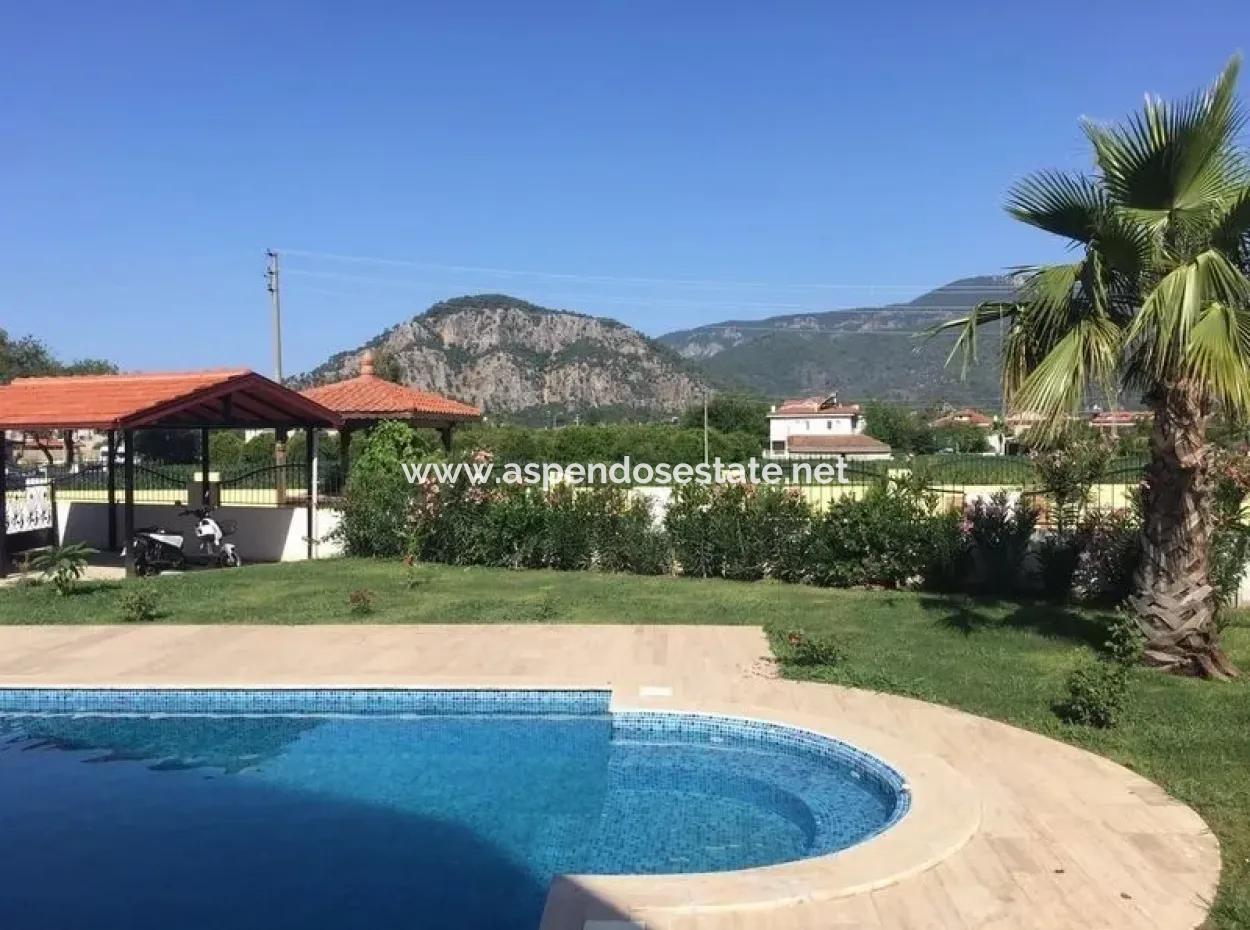 Dalyan Satılık Villa Dalyan 675M2 Arsa İçinde 4+1 Müstakil Satılık Villa